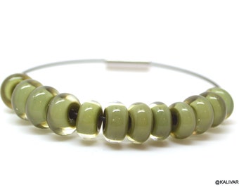 Lampwork glass beadset - green - 12 beads lampwork spacer