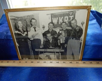 60's Photo Country Group Live On Radio Station WKRT Cincinnati Ohio Vintage 8X10 Glossy
