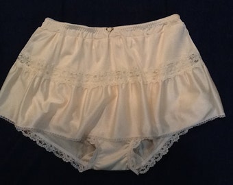 Luxurious ivory hand made pantislip
