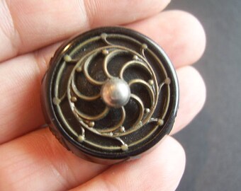 Neat Pinwheel - Thick Black Button