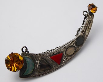Vintage C1950s Scottish Ward Bros Sterling Silver & Agate Curved Hunting Horn Brooch