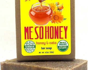 4.5oz Me So Honey: Honey & Oats Bar Soap