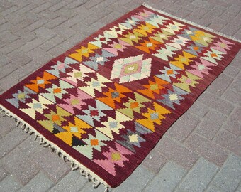Turkish Small Kilim Rug, handmade rug, small rug, bohemian rug, Turkish Rug, vintage rug, Kilim Rug, Kelim 54,7" X 35,8" inches, 139 X 91 CM