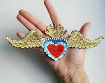 Moks119(p) Sacred Heart milagro embroidered patch