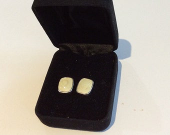 Vanilla Swirl Stud Earrings