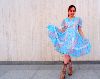 Vintage dress. squaw dress. patio dress. vintage dresses. retro dress. blue dress.