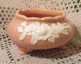 Vintage Weller Pottery Peach and White Pottery Bowl Vase