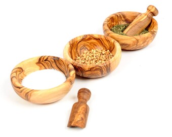 Lot 3 olive wood salad bowl