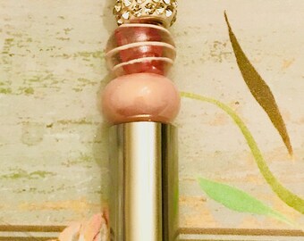 Beaded pen