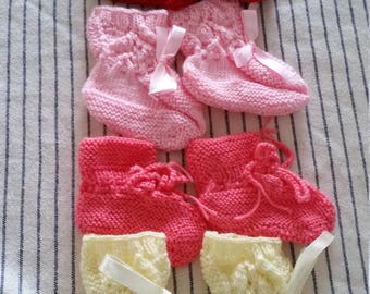 baby clothes, baby booties, baby shoes