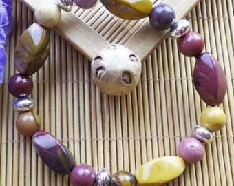 MOUKAITE: bracelet round beads and twist semi precious
