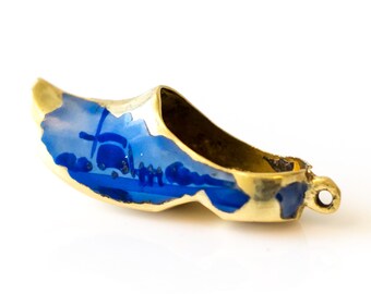 Amsterdam Dutch Clog Charm, Vintage 1950s 14k Gold, VJ #678