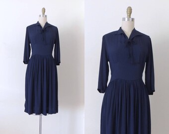 Vintage 1940s navy blue rayon dress | 40s rayon dress | long sleeve dress | winter dress | dark blue rayon crepe | utility day dress | M