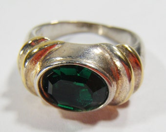 Vintage Silver & Gold 8KGE Ring w/ Green Stone Size 8