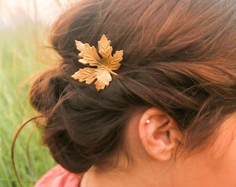 Leaf Hair Clip Gold Maple Leaf Hair Pins Maple Rustic Wedding Leaf Bobby Pin Fall Hair Pin Woodland Fall Hair Accessory Rustic Bride