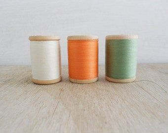Vintage Wooden Thread Spools / Set of 3 / Off White - Orange - Green / Soviet Union Sewing Cotton Threads