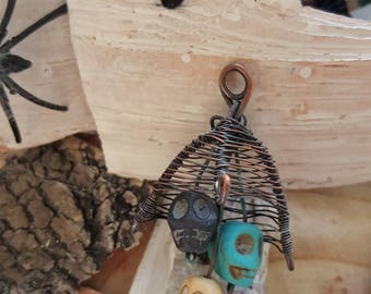 Wire weave skull hanger