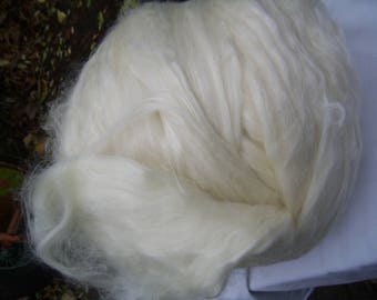 Lontwol Merino with Tussah sides available per 50 gram