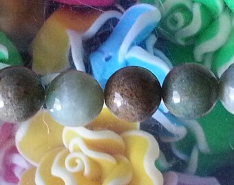 1 Pearl of heliotrope natural 8mm, hole 1 mm