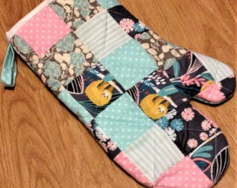 Oven Mitt Patchwork Insulated Quilted Sloth Rainforest Kitchen Baking Housewarming Gift