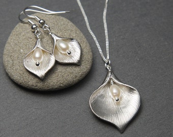 Silver Pearl Jewellery Set - Calla Lily earrings and necklace with freshwater Pearls.