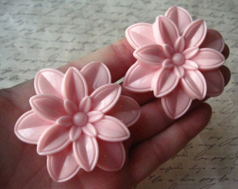 Pink Focal Beads, 2 pcs, 59mm Pink Flower Bead, Large Focal Bead, Chunky Beads, Necklace Focal Beads, Acrylic Beads