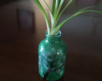 Upcycled glass vial, green