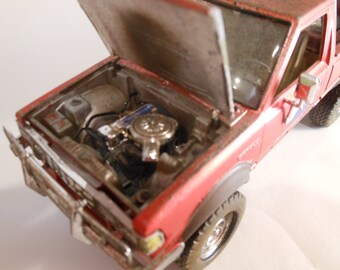 4x4Truck, Scale Model, Rusted Datsun ,Red Pickup Truck,OffRoad Truck