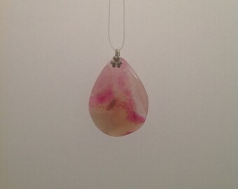 This pink madagascar druzy pendant with .925 sterling silver (20d)