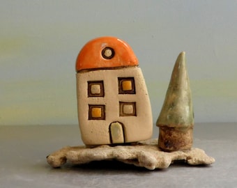 Little house , Home sweet home , Sculpture of clay house , Hand painted cottage, Ceramic house , Home Decor, Rustic home decor , Pottery