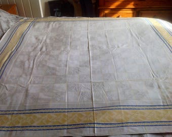 1950's vintage tablecloth. Vintage kitchen, shabby chic decor.