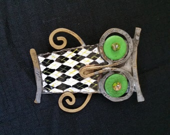Vintage Owl Brooch Pin Made of Mixed Metals
