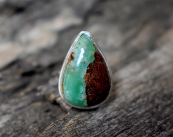 Chrysoprase 925 Solid sterling silver Ring - Silver gemstone Handmade Ring - chrysoprase ring - Drop shape ring #699