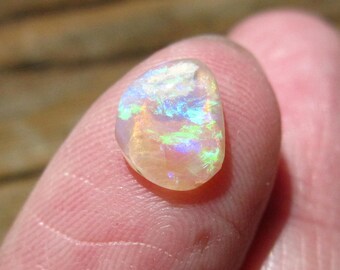 Australian Lightning Ridge Opal 1 ct