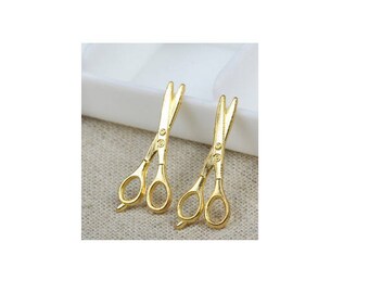 SET of 10 charms golden scissors sewing seamstress (S34)