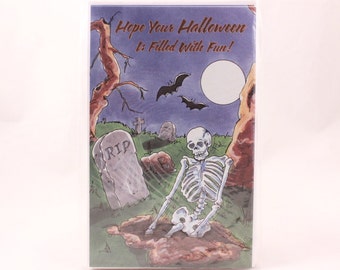 Skeleton Halloween Greeting Card. Magic Moments Sealed Package of 6 Cards and Envelopes