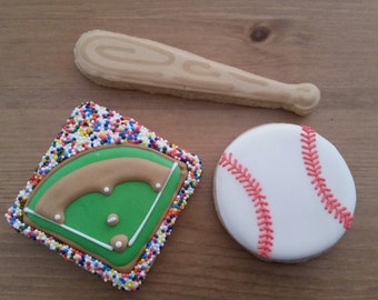 Baseball cookies gift box -- Made to order decorated sugar cookies -- birthday Father's Day (3 cookies)