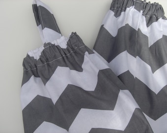 Plastic Grocery Bag Holder Gray and White Chevron Stripe