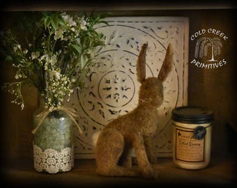 Primitive Sitting Bunny