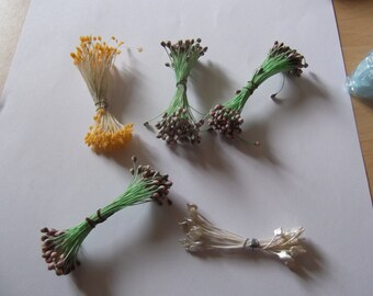 vintage craft supplies - little flower buds / hearts