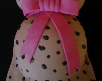Fondant pregnancy sculptured cake topper for baby shower