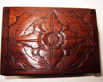 Vintage Carved Wood Vintage Box - Indonesia Hand Made Box - Folk Art Carved Wood Box - Carved Wooden Windrose Flower
