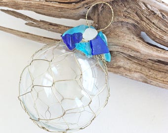 BEACH CHRISTMAS ORNAMENT, glass/brass netted ornament, sea glass, nautical, coastal, Christmas ornament, beachy ornament, 3.5"