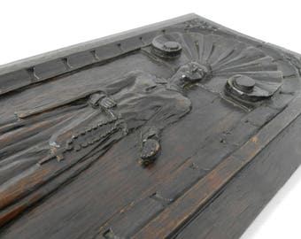 Antique French 1600's Medieval Carved Wood Panel. Antique Shell / Monk Wood Carving. Church Architectural Salvage. French Decor. Home Decor.