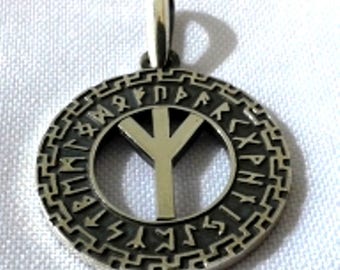 Algiz Viking rune, Eivaz-rune, Evas rune, Fekhu rune, Ansuz rune, Berkana rune, Vuno rune, Gebo rune, Dagaz rune, Inguz rune