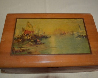 CEDAR BOX , SMALL keepsake/jewelry/box 9" by 5.75" by 3.25"