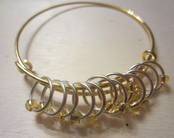 12 Stitch Markers on Bracelet Bangle / Knitting / Snagless Round Metal