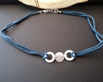 Hand-etched water choker necklace