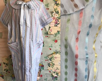 Vintage 1950s Plus Size Valley Frock Light Blue Stripe Peter Pan Collar with Ribbon Frock, House Dress. Copperhive Vintage.