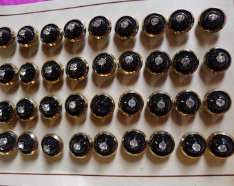 35 buttons antique